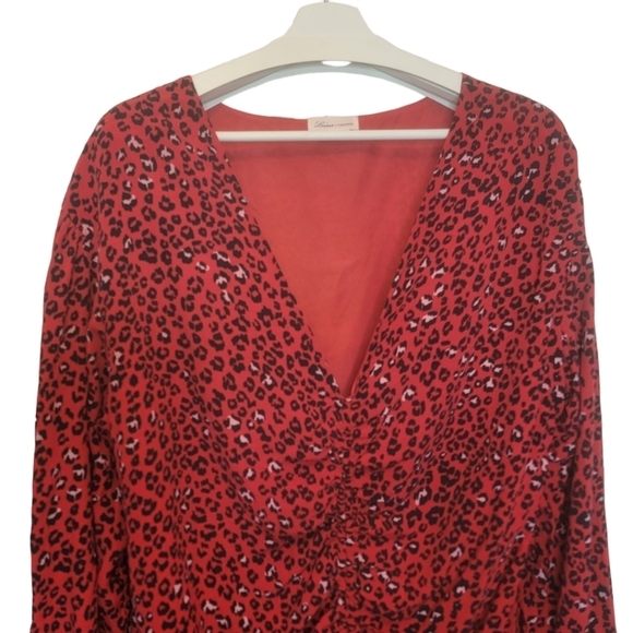 LOVERS + FRIENDS Hayden Red Mini Dress in Sahara Cheetah Bloused Sleeves Shirred - Picture 3 of 16